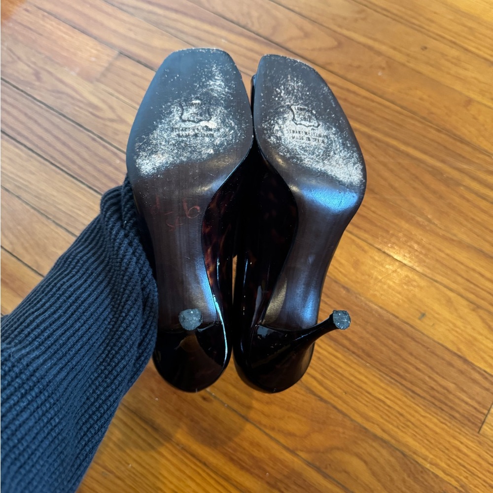 Stuart Weitzman Tortoise Shell Peep-Toe Heels - Picture 5 of 8